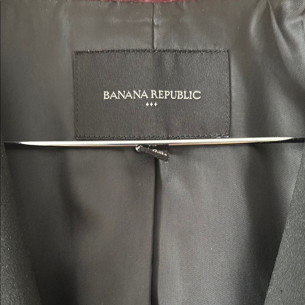Banana Republic Women’s Size 14 Black Blazer